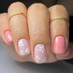 Cyflymder 24Pcs Short Square Head Press on Fake Nails White Daisy Detachable False Nails Pink Smudge Grid Design Full Cover Nails Tips Art