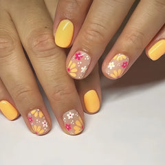 Cyflymder  24Pcs Short Square Head Press on Fake Nails White Daisy Detachable False Nails Pink Smudge Grid Design Full Cover Nails Tips Art