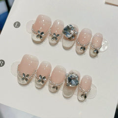 Cyflymder  10Pcs Winter Handmade Press on Nails Short Oval Fake Nails Simple Wearable Stick-on Nails False Nail Uñas Накладные Ногти 네일팁