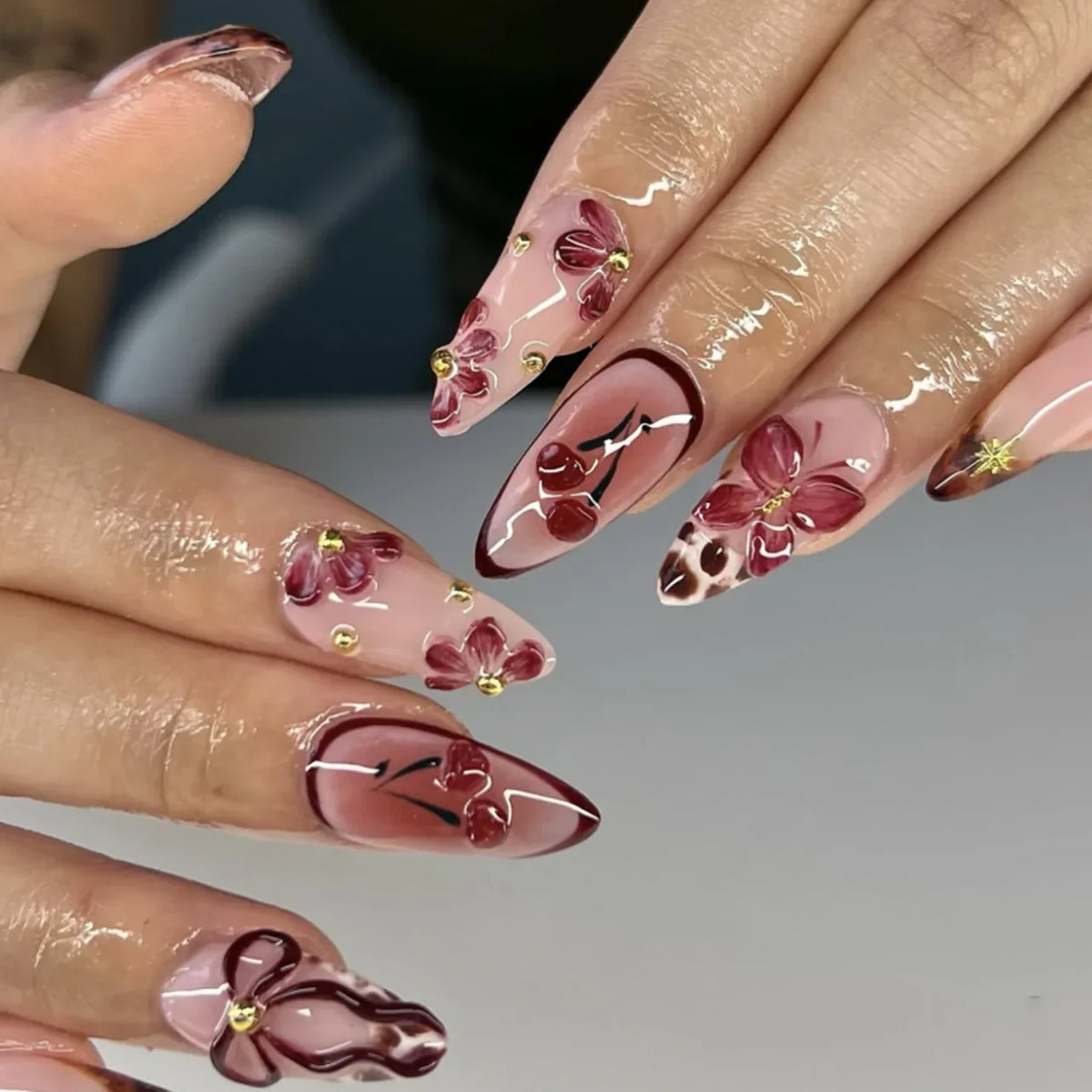 Cyflymder  3D Gold Butterfly French Wearable Nail Art Sparkling Purple Cat Eye False Nails Detachable Finished Fake Nails Press on Nails