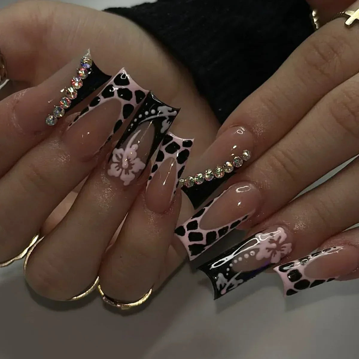 Cyflymder  24pcs White False Nails Long Ballet with French Design Flower Rhinestones Wearable Fake Nails Full Cover Press on Nails Tips Art